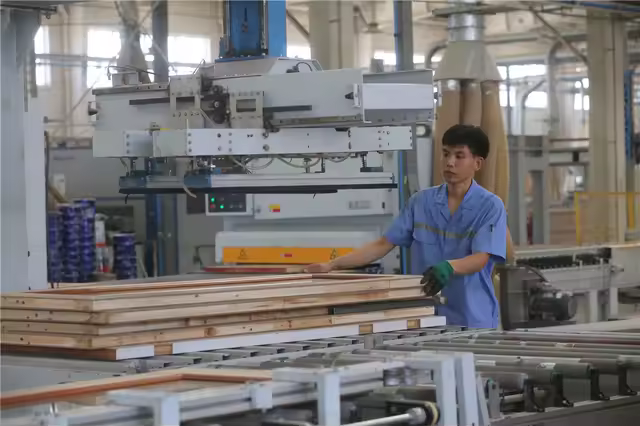 Shipping Wooden Products Internationally: A Complete Logistics Guide